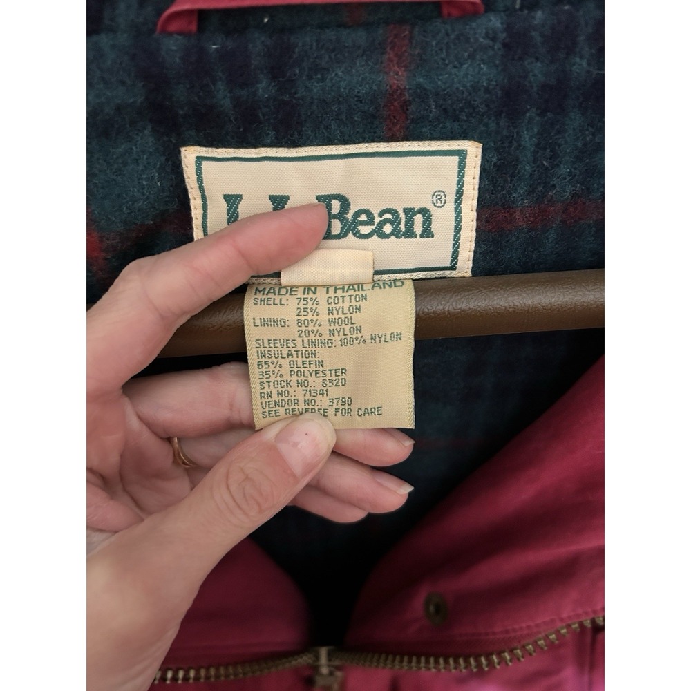 L.L.Bean VTG Woman Red Plaid Parka Coat Winter Jacket XL Wool Jacket - Picture 3 of 4